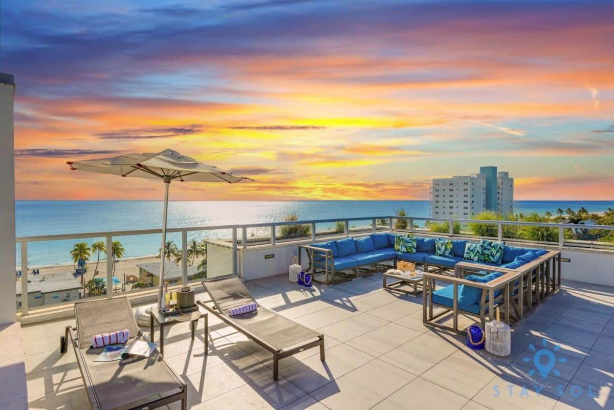 Hot Tub & Rooftop Pool- Near Beach Villa Hollywood Exterior photo