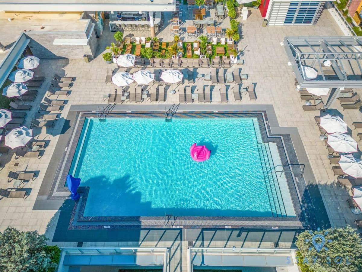 Hot Tub & Rooftop Pool- Near Beach Villa Hollywood Exterior photo